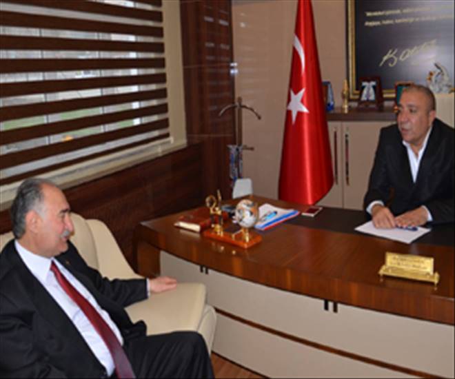 AK Parti Milletvekili Yılmaz`dan CHP`li Başkan Kılıç`a ziyaret